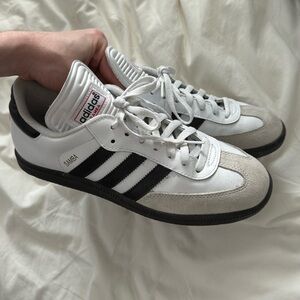 Adidas Sambas